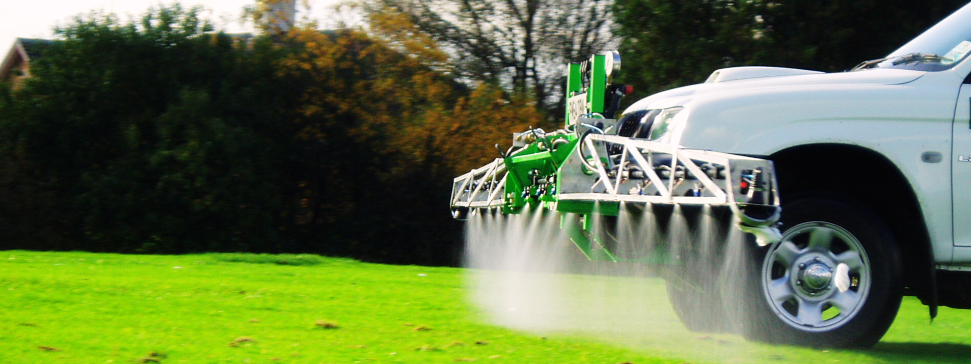 LanGuard Commercial Weed Management Services